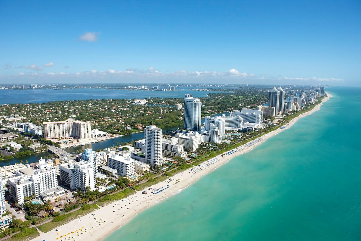 Enjoy a 6, 12, 24, and 48 Hour Layover at Miami Airport with Stasher's guide